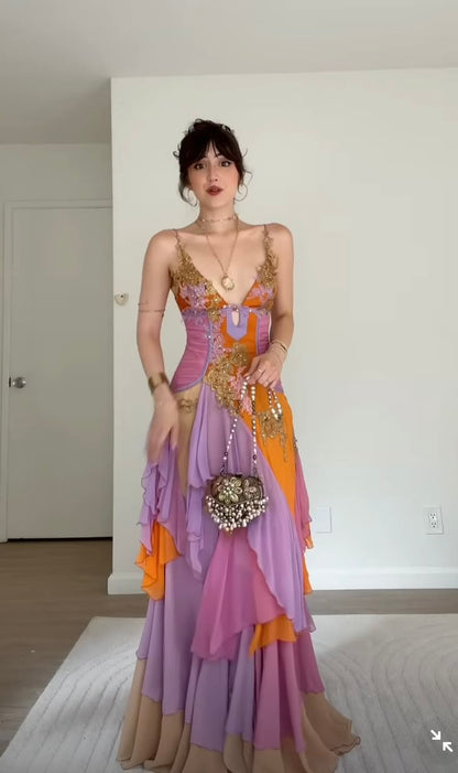 Luxurious Spaghetti Straps Prom Dress Appliques Tiered A-Line Evening Dress GG7877