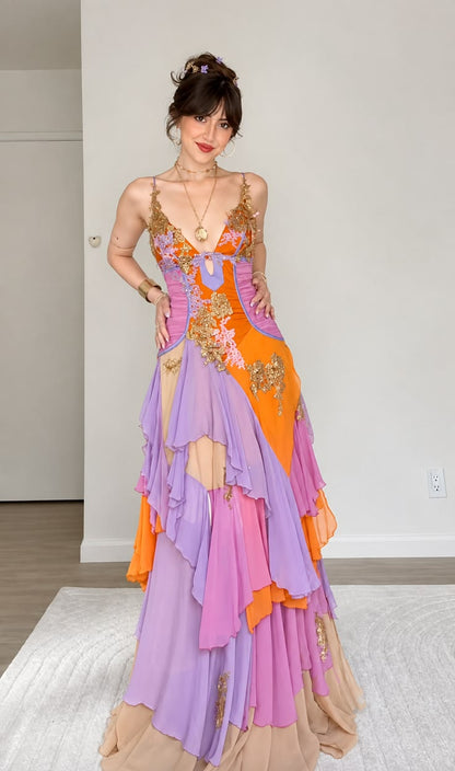 Luxurious Spaghetti Straps Prom Dress Appliques Tiered A-Line Evening Dress GG7877