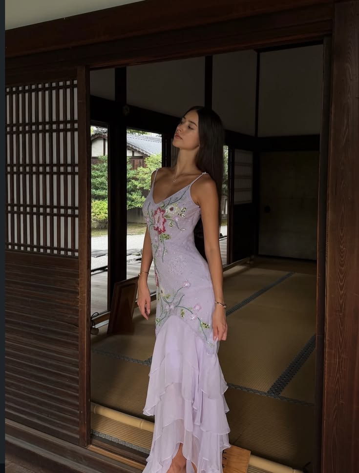 Dreamy Spaghetti Straps Ruffles Prom Dress Purple Floral Sequins Mermaid Evening Dress GG7902