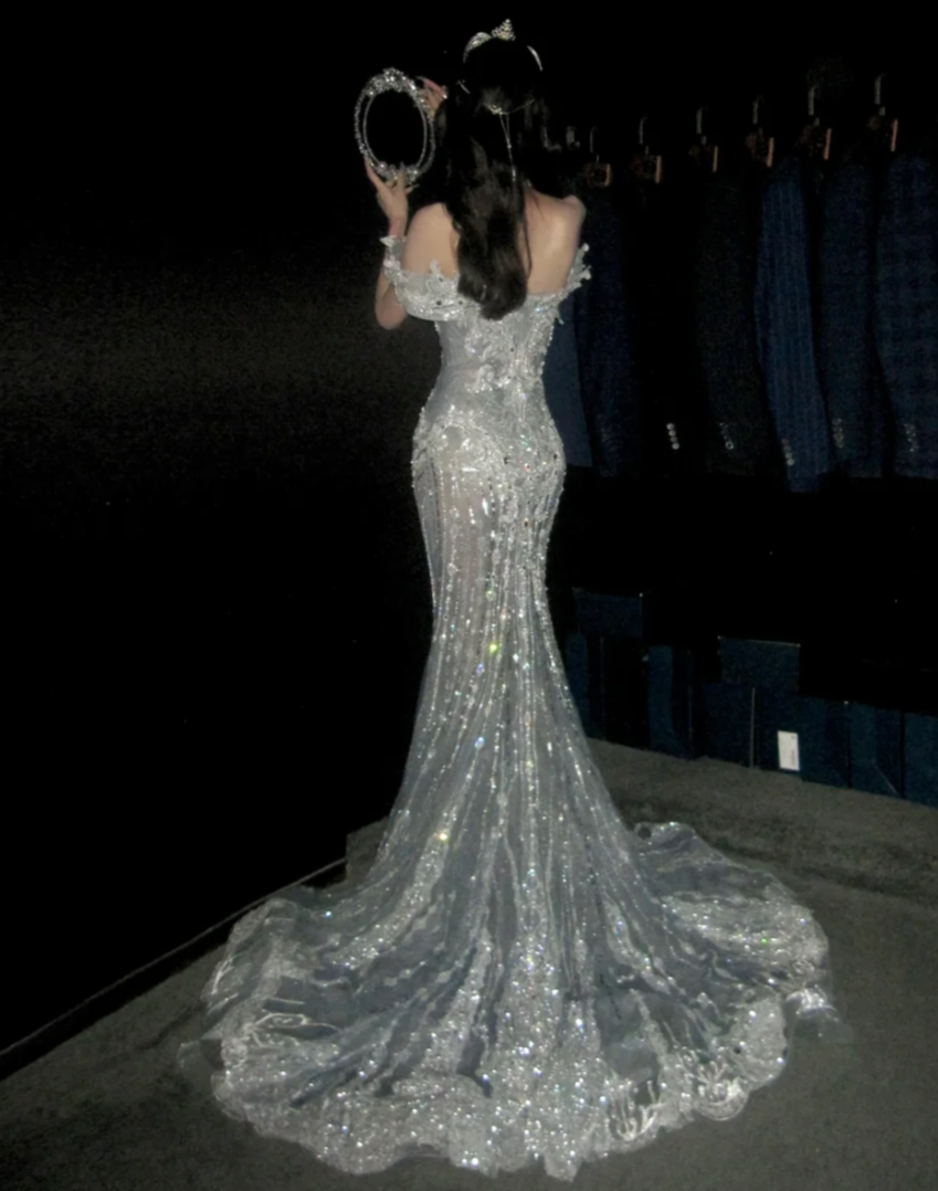 Luxurious Off The Shoulder Wedding Dress Beading Sequins Mermaid Bridal Dress GG7908
