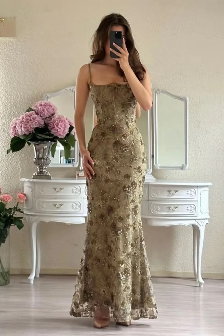 Fascinating Spaghetti Straps Prom Dress Sequins Mermaid Evening Dress GG7918