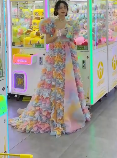 Beautiful Square Neck Prom Dress Tie-Dye Ball Gowns Ruffles Evening Dress GG7928