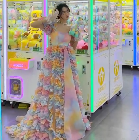 Beautiful Square Neck Prom Dress Tie-Dye Ball Gowns Ruffles Evening Dress GG7928