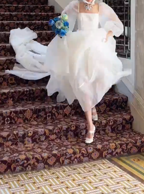 Glam Square Neck Wedding Dress Long Sleeve Tulle A-Line Bridal Dress GG7930