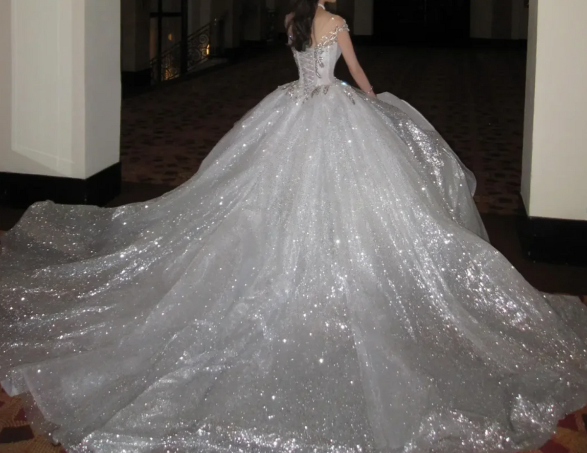 Glittering Off The Shoulder Wedding Dress Beading Sequins A-Line Bridal Dress GG7944