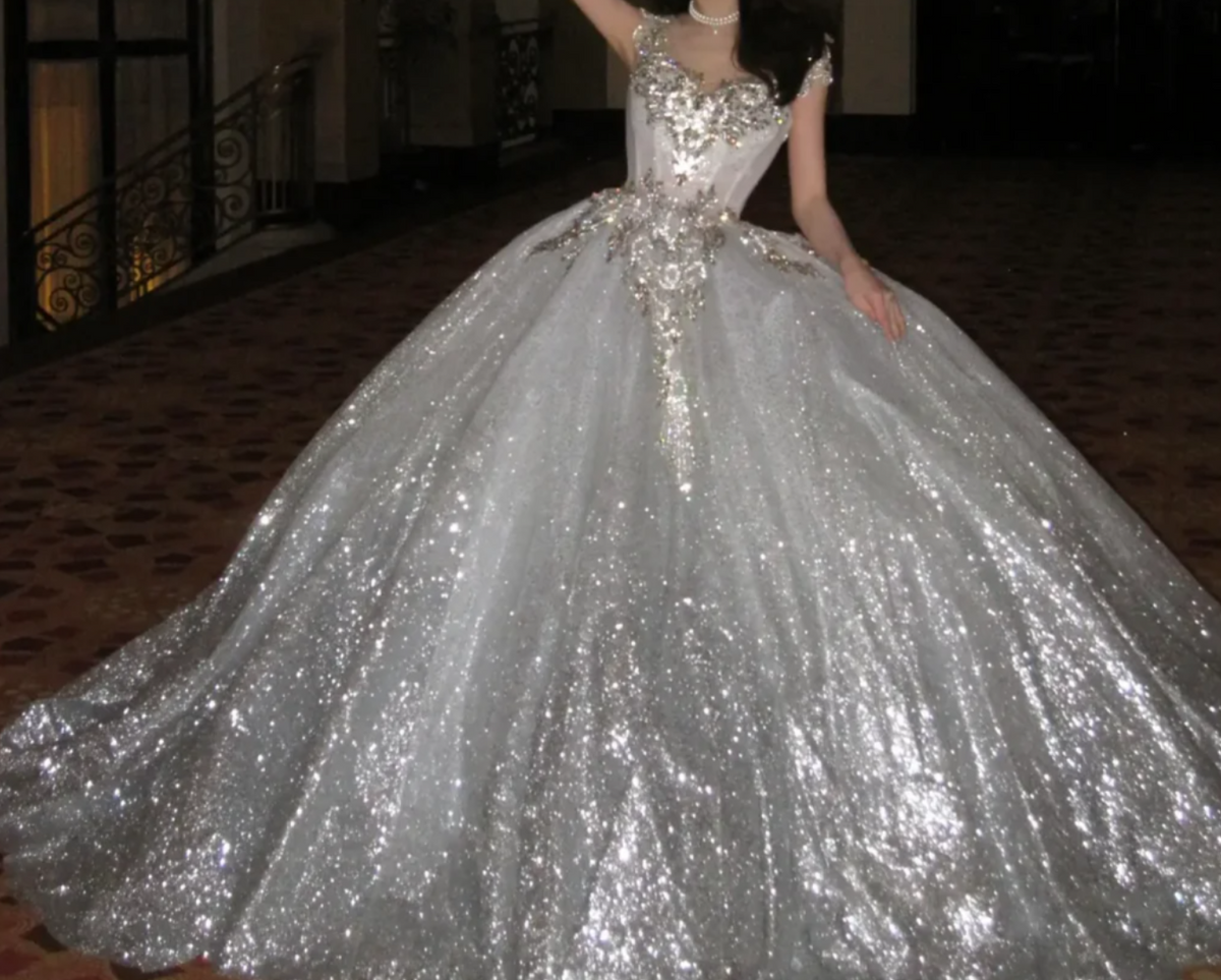 Glittering Off The Shoulder Wedding Dress Beading Sequins A-Line Bridal Dress GG7944