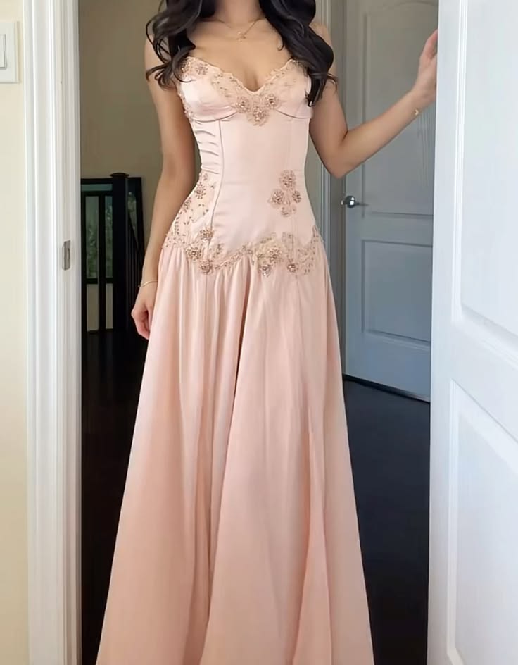 Alluring Strapless Pink Prom Dress Beading Satin A-Line Evening Dress GG7969