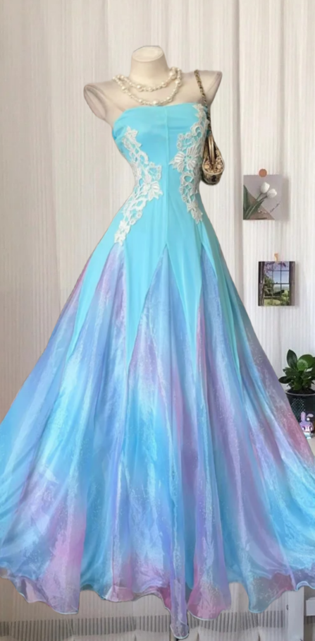 Attractive Strapless Mint Green Prom Dress Appliques Tulle A-Line Evening Dress GG7975