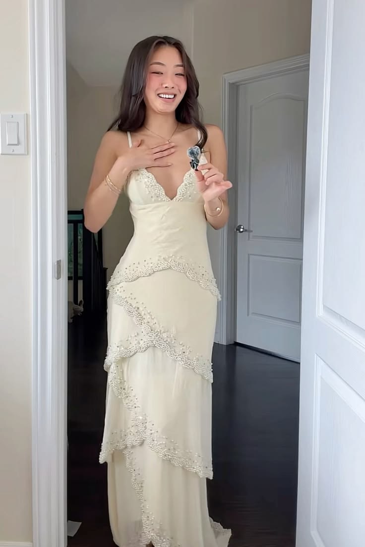 Playful Spaghetti Straps Prom Dress Ivory Beading Mermaid Evening Dress GG7976