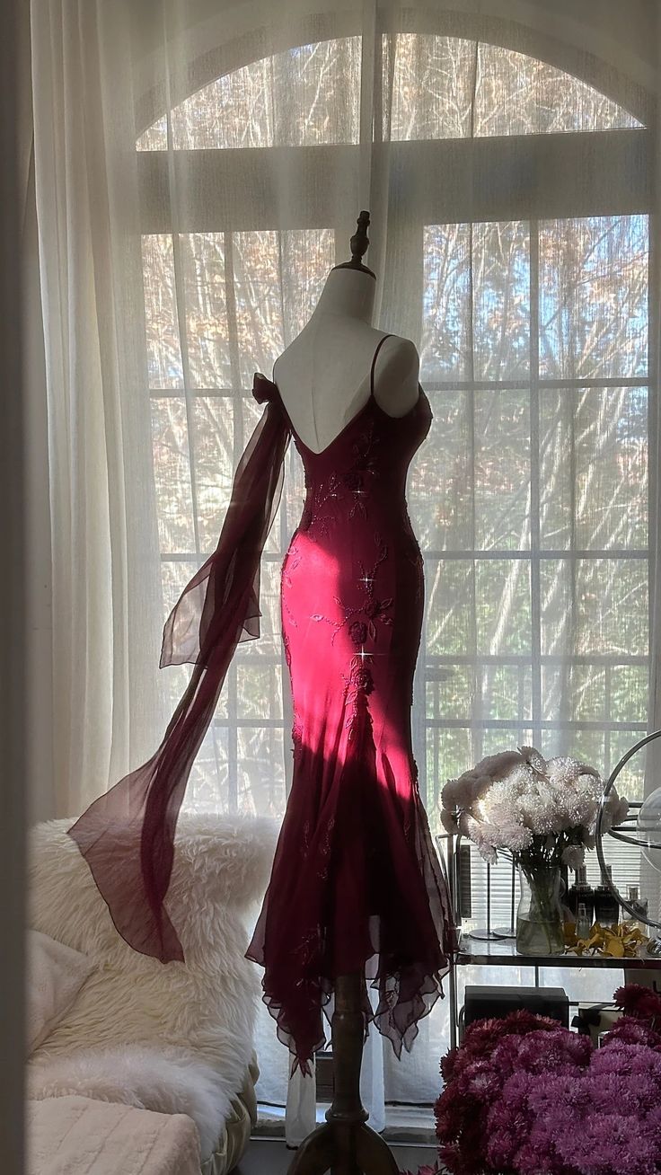Alluring Spaghetti Straps Prom Dress Red Beading Mermaid Evening Dress GG8010