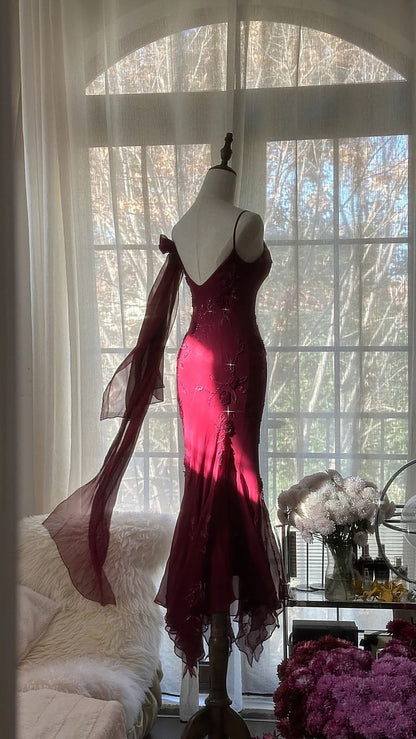 Alluring Spaghetti Straps Prom Dress Red Beading Mermaid Evening Dress GG8010