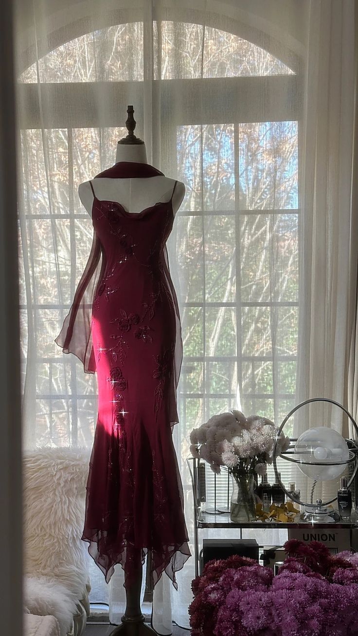 Alluring Spaghetti Straps Prom Dress Red Beading Mermaid Evening Dress GG8010
