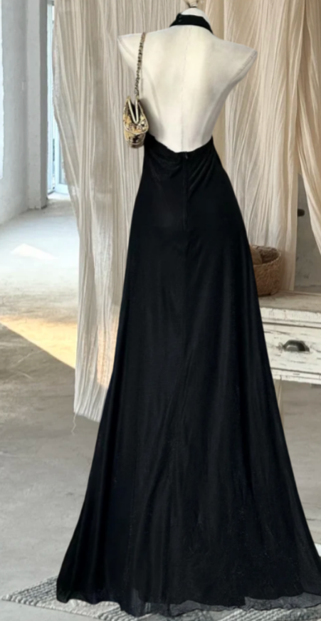 Classical Halter Neck Prom Dress Black Sequins A-Line Evening Dress GG8019