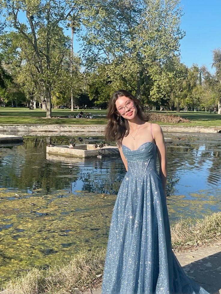 Sparkling Spaghetti Straps Prom Dress Blue Sequins A-Line Evening Dress GG8036