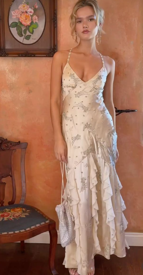 Lovely Halter Neck Ruffles Prom Dress Ivory Beaded Satin Mermaid Evening Dress GG8059