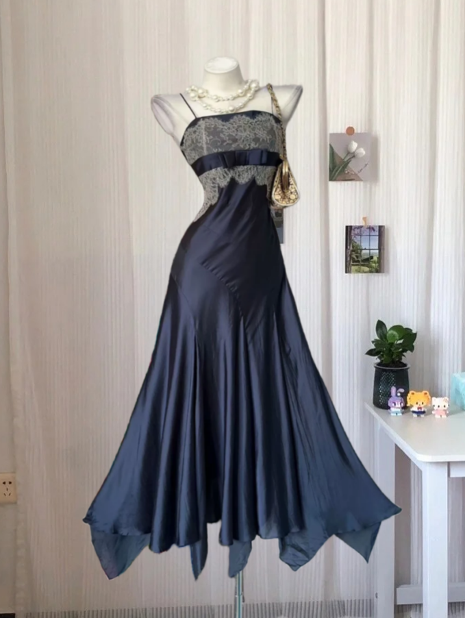 Classical Spaghetti Straps Prom Dress Navy Blue Satin Lace A-Line Evening Dress GG8073