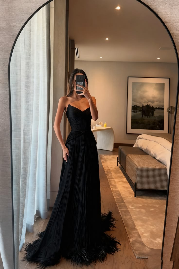 Glam Strapless Prom Dress Feather Pleated A-Line Evening Dress GG8085