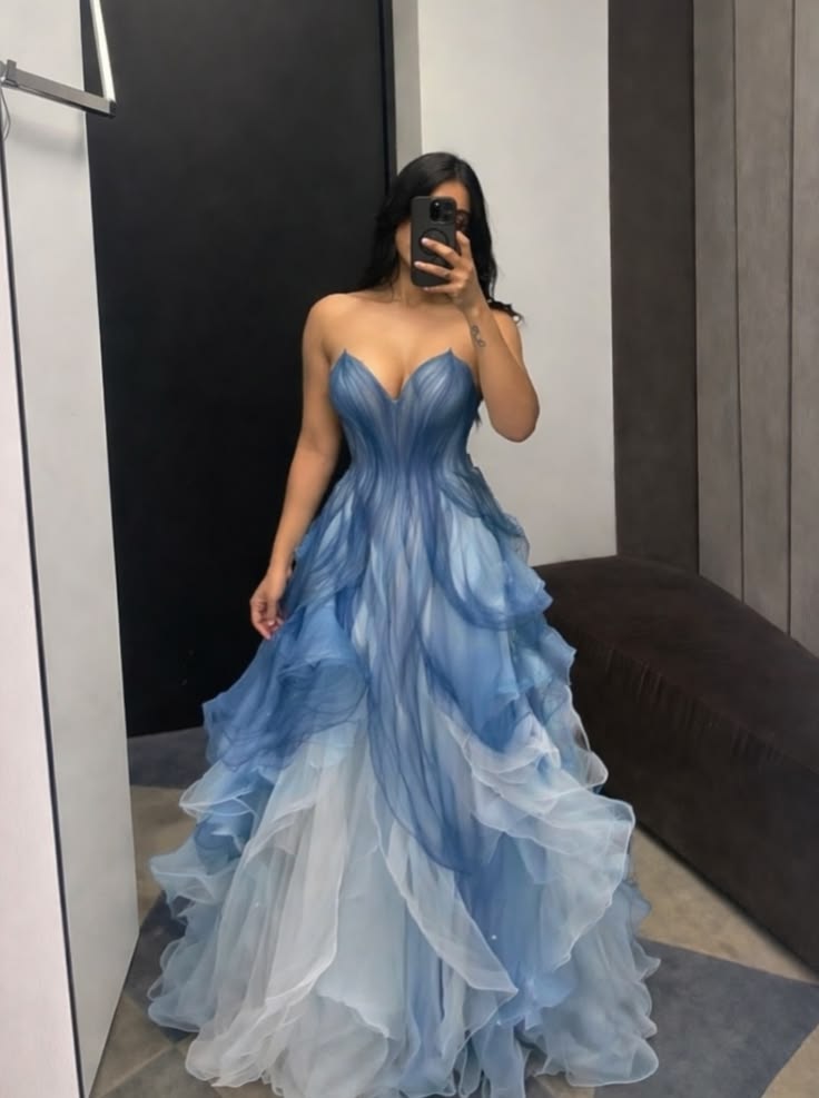 Ethereal Strapless Blue Prom Dress Ruffled Tulle A-Line Evening Dress GG8086