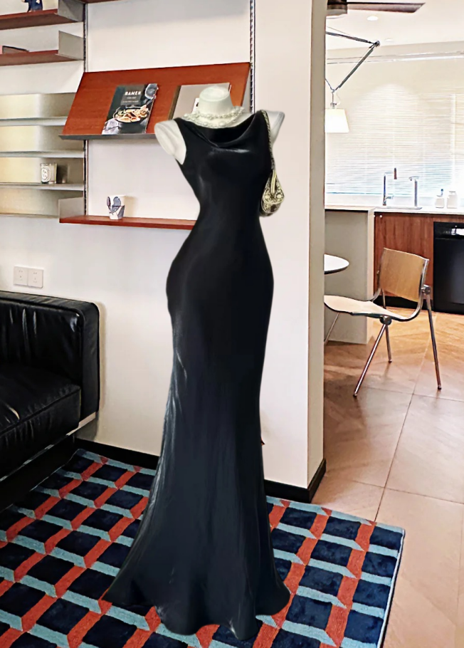 Sleek Jewel Neck Prom Dress Black Mermaid Evening Dress GG8171